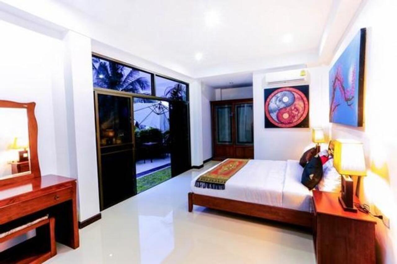 Appartement Palm Oasis à Nai Harn Extérieur photo