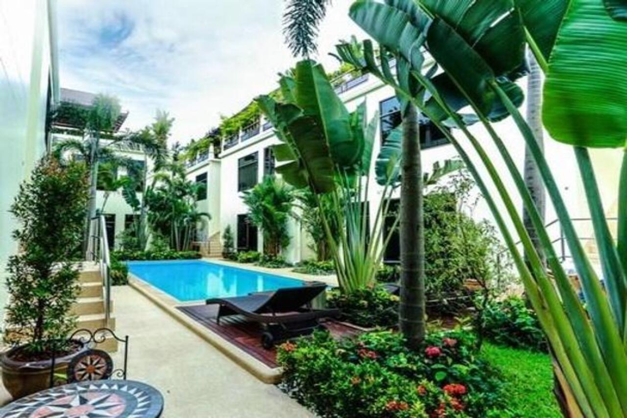 Appartement Palm Oasis à Nai Harn Extérieur photo