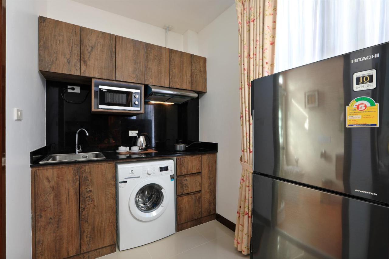 Appartement Palm Oasis à Nai Harn Extérieur photo