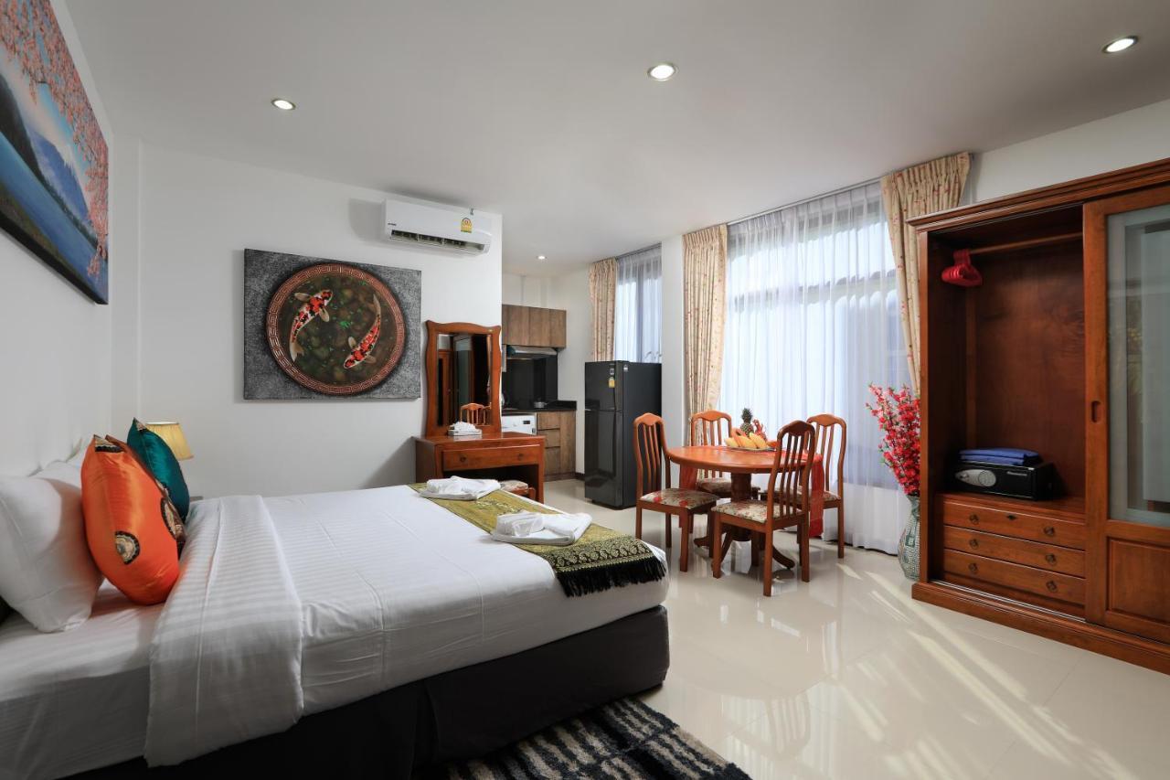 Appartement Palm Oasis à Nai Harn Extérieur photo
