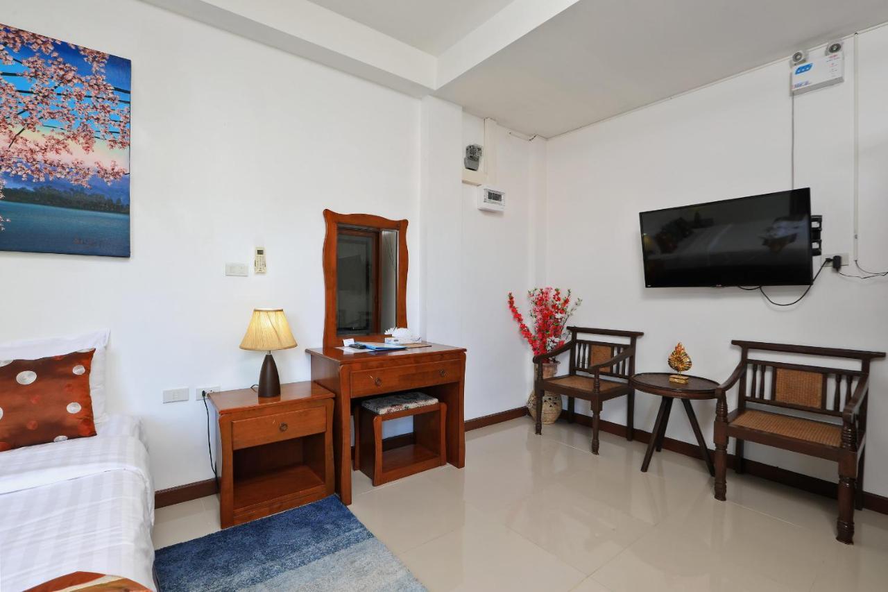 Appartement Palm Oasis à Nai Harn Extérieur photo