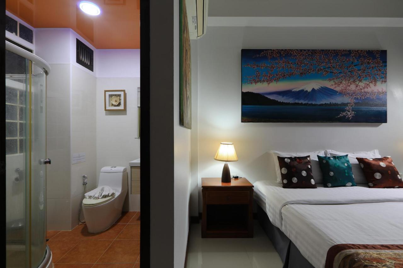 Appartement Palm Oasis à Nai Harn Extérieur photo